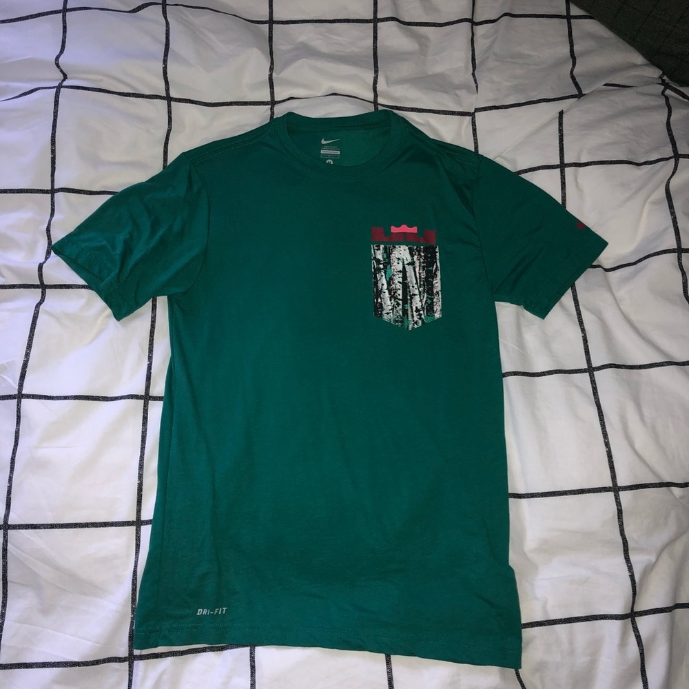 LeBron Nike T-shirt